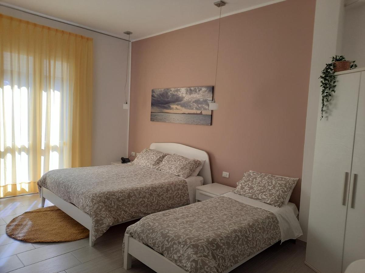 Le Isole Aparthotel *